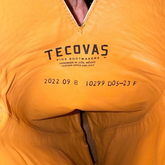 Tecovas White Embroidered Women's Lace-Up Western Knee-High Boots - Picture 5 of 6